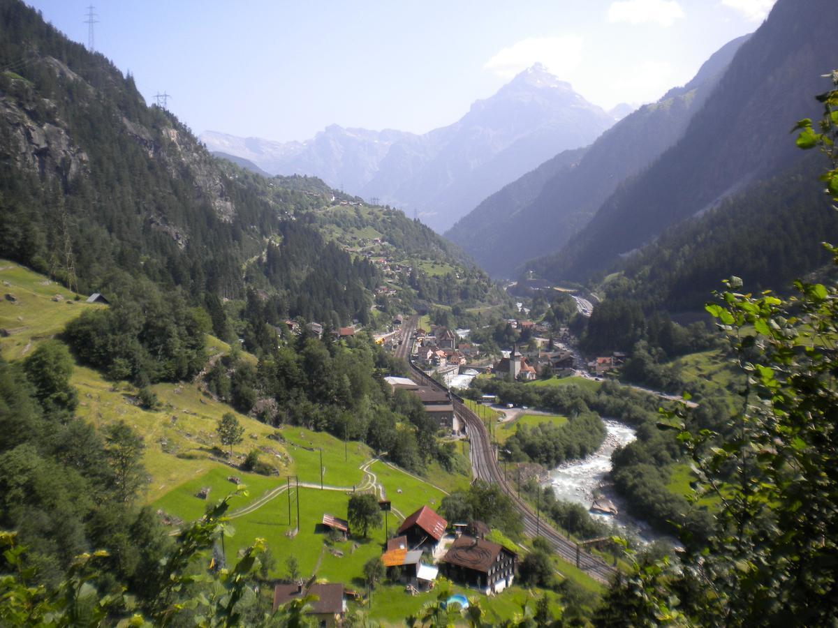 Hotel Gotthard Gurtnellen Exterior foto